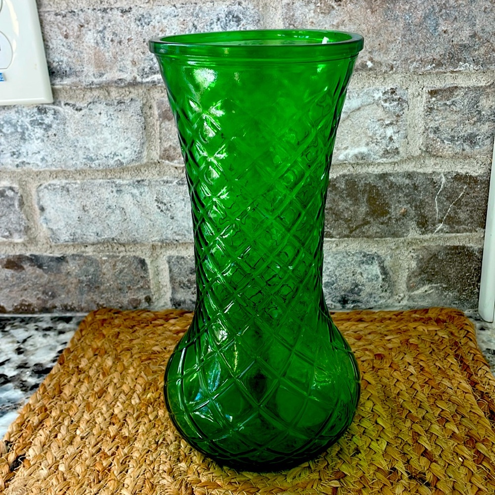 Vintage Hoosier checkered Green Glass Flower Vase
